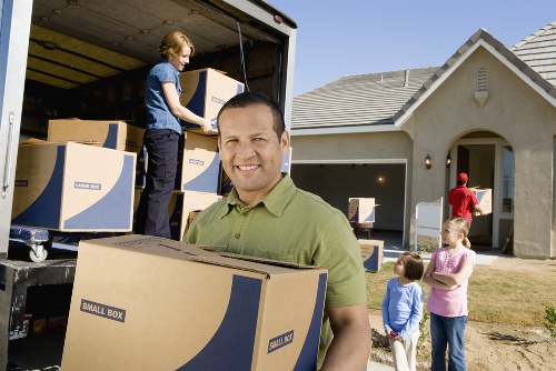 Local removals van support for residential and commercial moves in Blackheath